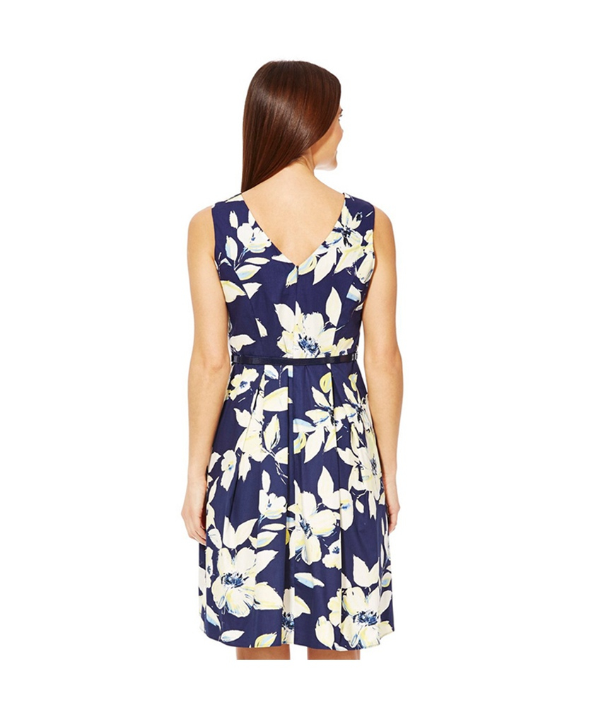 Short Autum Dresses - الصورة 2